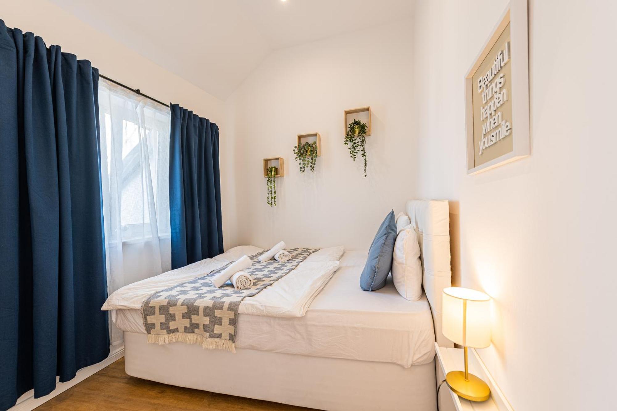 Apartment With Balcony Near Augarten Bécs Kültér fotó
